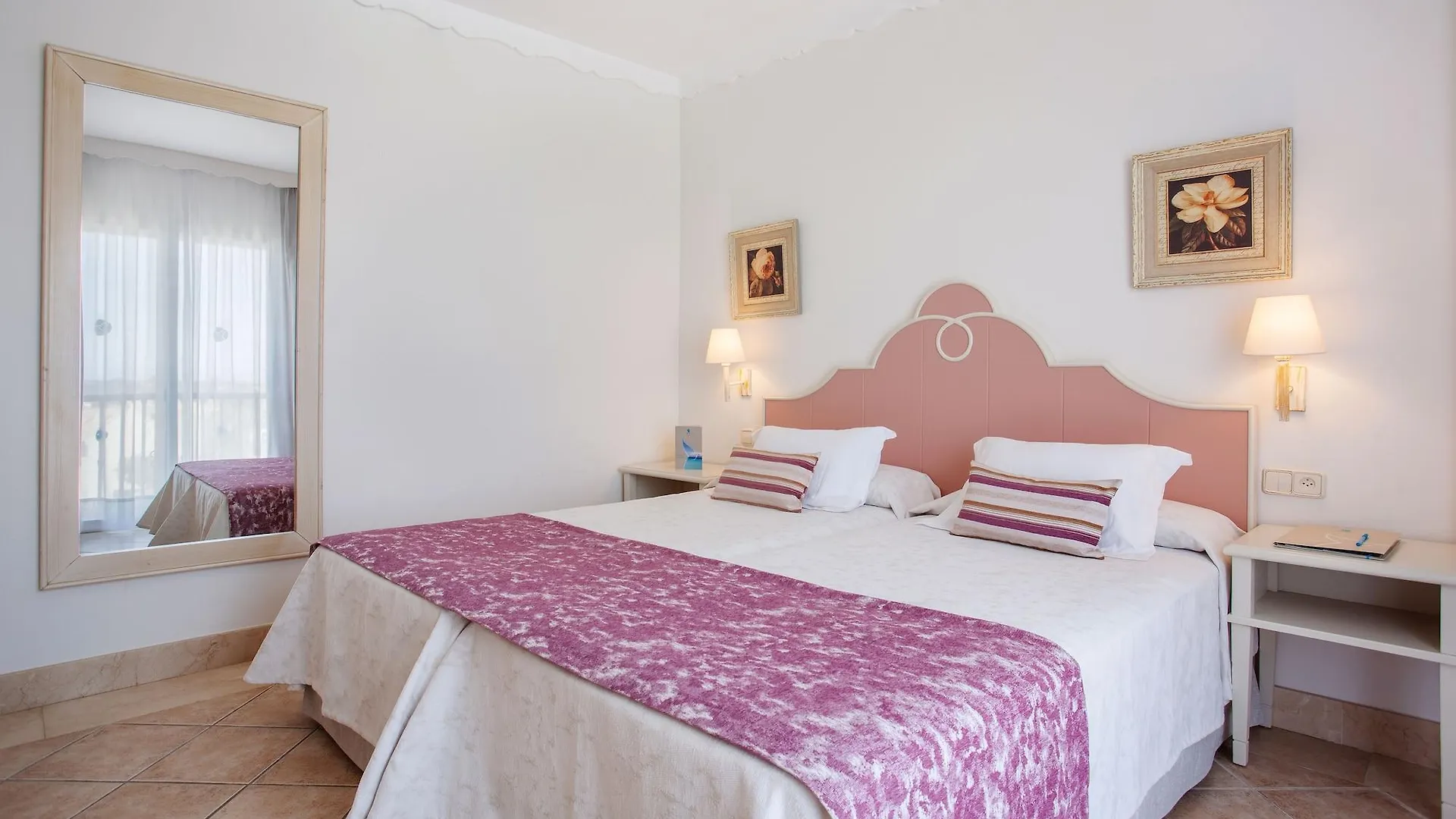 Grupotel Macarella Suites & Spa Son Xoriguer Spanje