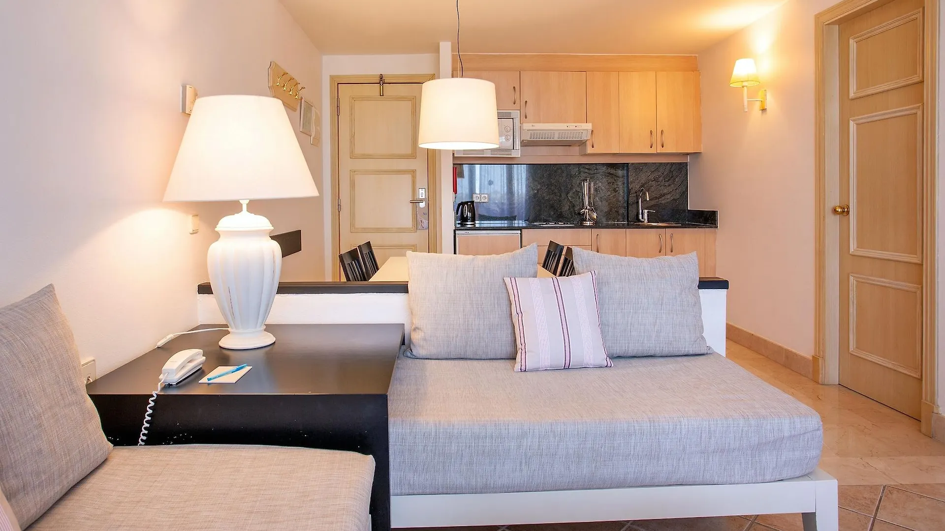 **** Aparthotel Grupotel Macarella Suites & Spa Son Xoriguer Spain