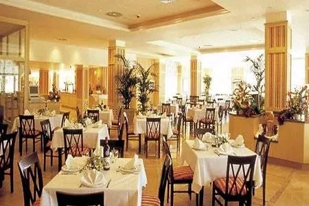 Grupotel Macarella Suites & Spa Son Xoriguer Aparthotel