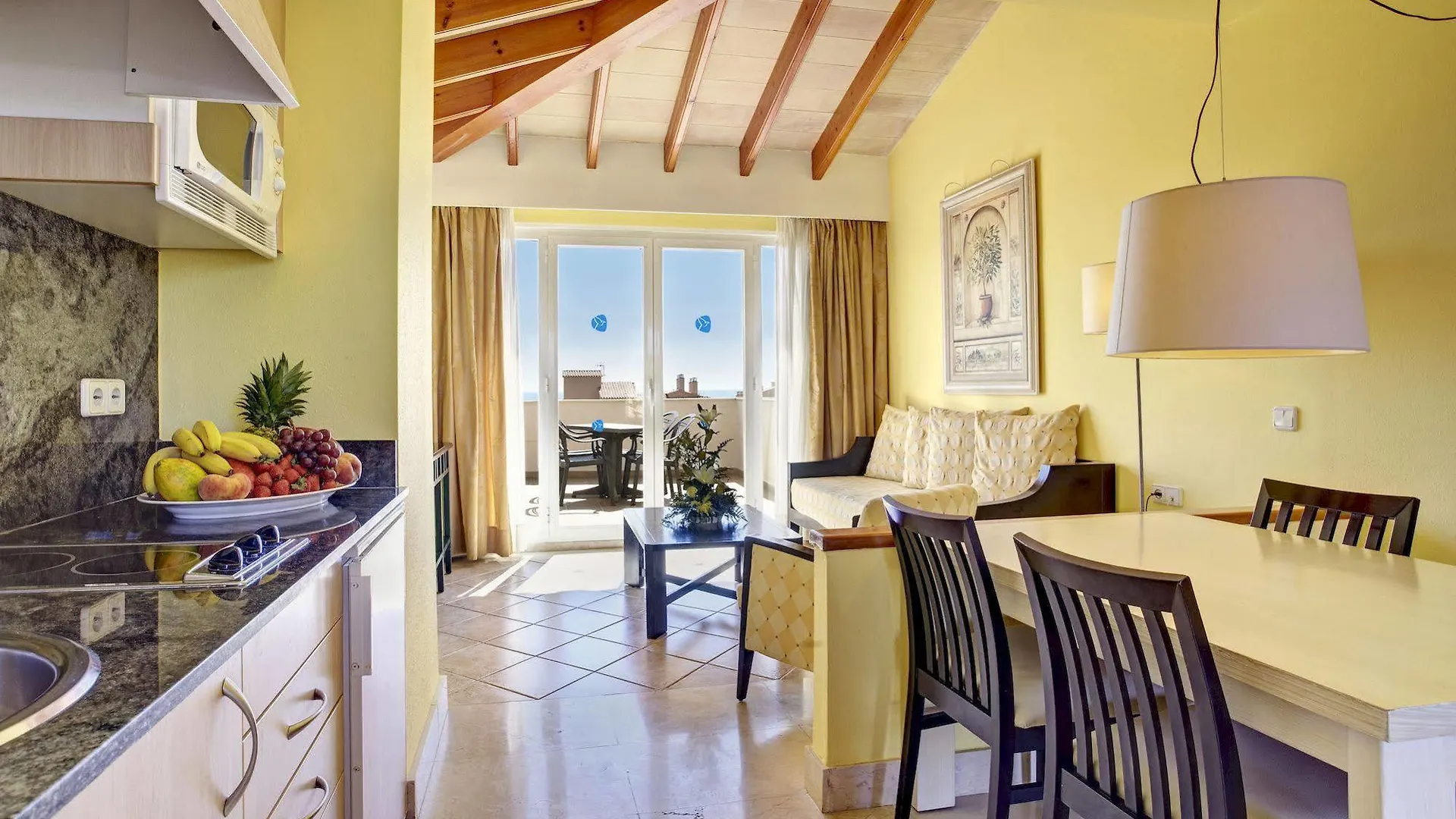 Grupotel Macarella Suites & Spa Son Xoriguer