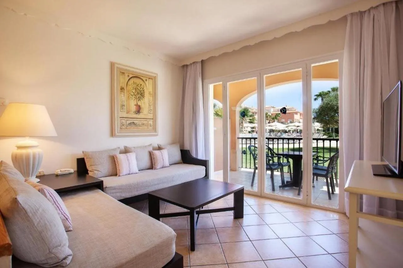 Grupotel Macarella Suites & Spa Son Xoriguer Aparthotel
